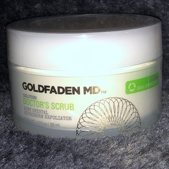 Goldfaden MD Doctor’s Scrub Ruby Crystal Microderm Exfoliator. Cleanse, Detox - Picture 2 of 4